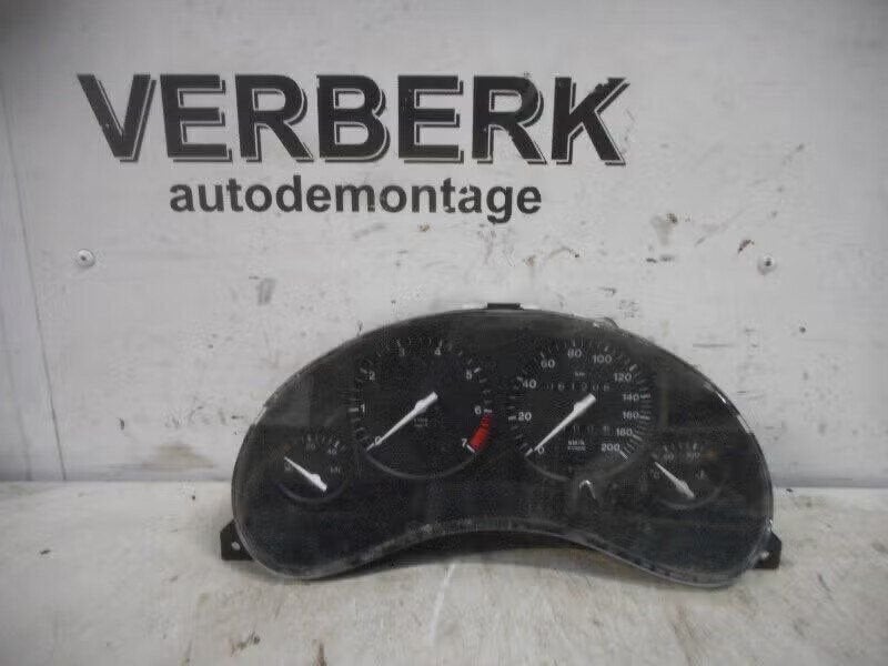 COCKPIT Opel Corsa B (73 / 78 / 79) (90534906), Bahnhofsplatz 65423 Rüsselsheim am Main, DE, Gebruikt, Opel, Opel Automobile GmbH