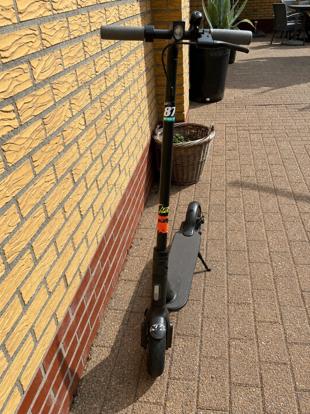Xiaomi Mi Electric Scooter 1S met lader en reserveband, Ophalen, Gebruikt, Elektrische step (E-scooter)