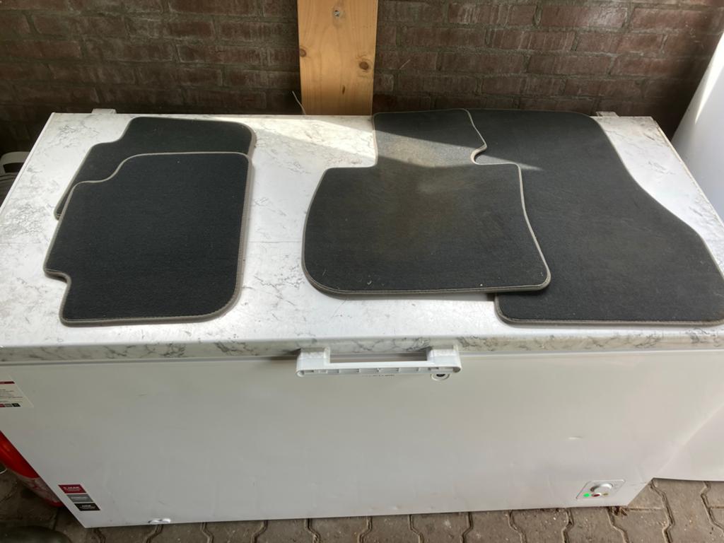 Bmw X1 auto matten, Ophalen of Verzenden, Zo goed als nieuw