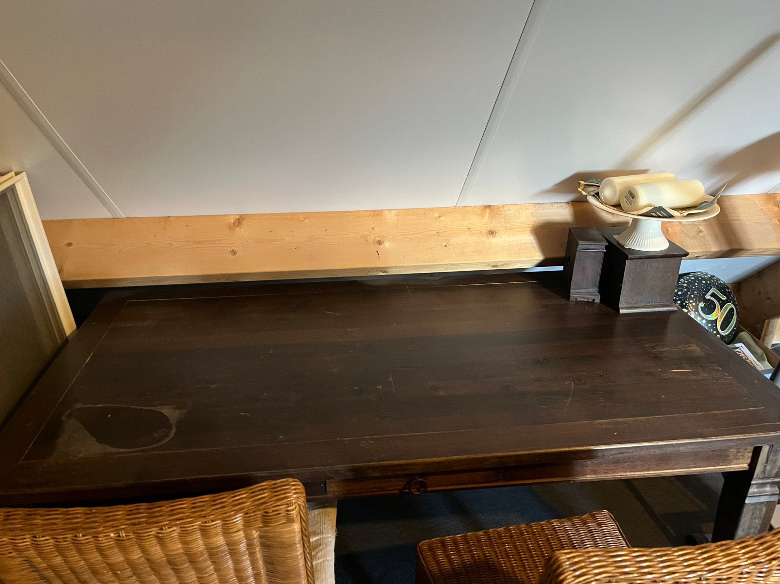 Teak look tafel 160x85 met 4 rieten stoelen, Ophalen, Gebruikt, 75 tot 100 cm, Grenenhout