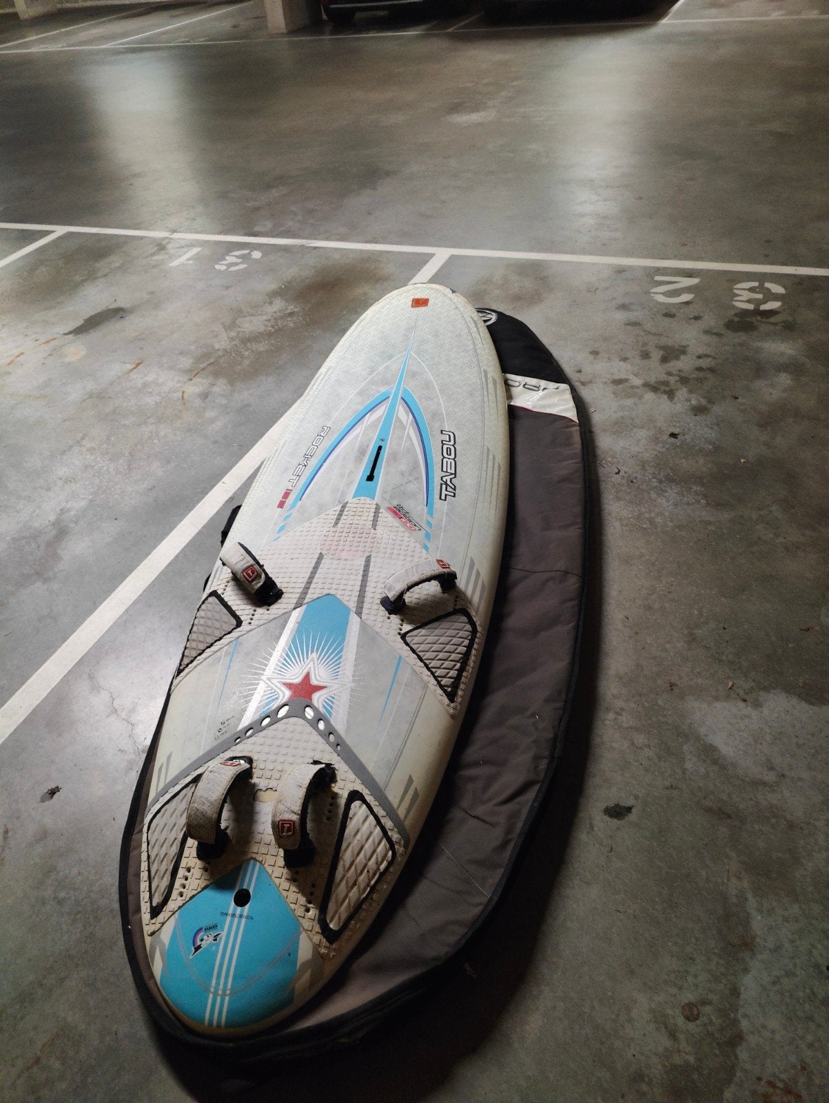 Tabou Rocket 135 LTD met vin., Met voetbanden, Gebruikt, Tabou, Minder dan 250 cm