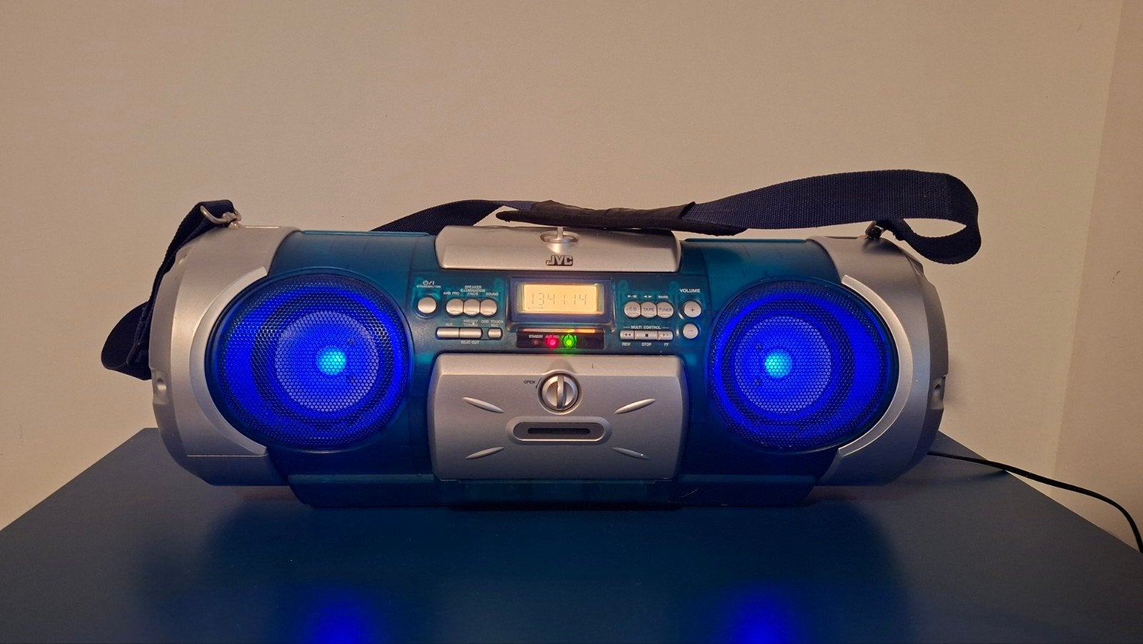 JVC Boomblaster, Ophalen