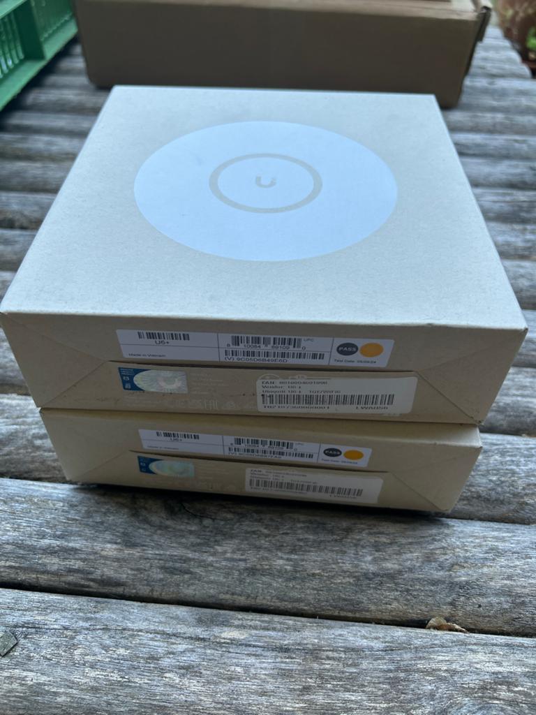 Ubiquiti UniFi U6+ Access Point, Ophalen of Verzenden, Nieuw, Router