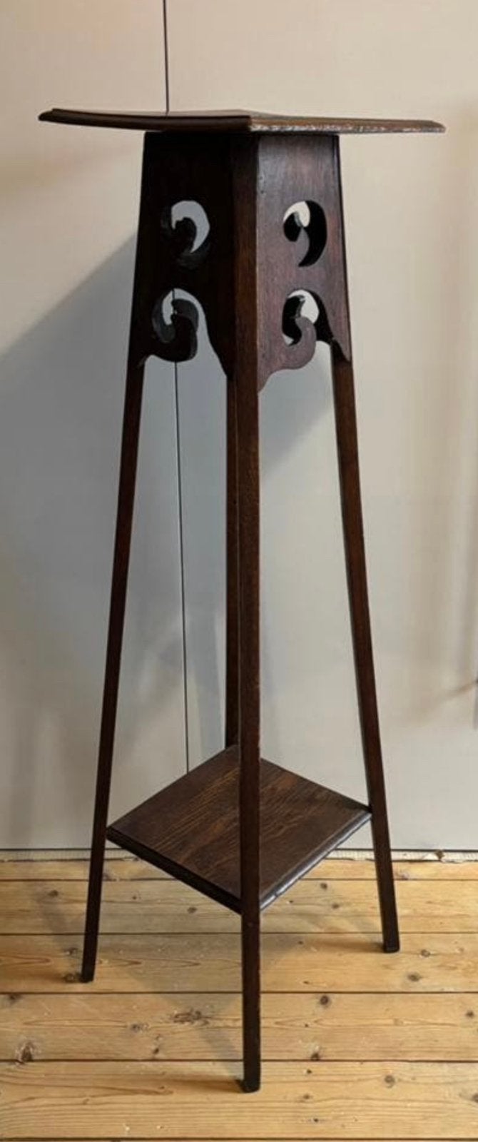 Vintage hoge plantenstandaard plantentafel hout, Ophalen, Gebruikt