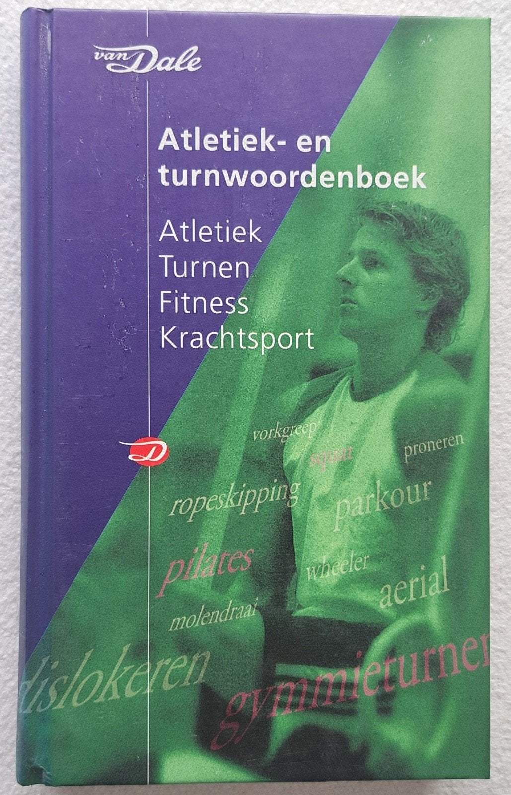 Van Dale Atletiek- En Turnwoordenboek, Van Dale,, Nieuw, Ophalen of Verzenden, Overige sporten