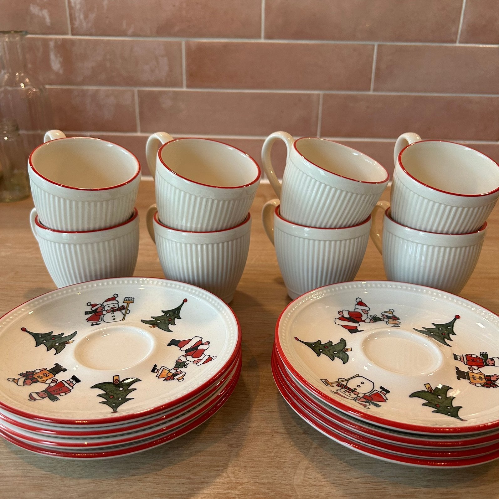 Wedgwood windsor christmas kop en schotel 8 stuks, Ophalen