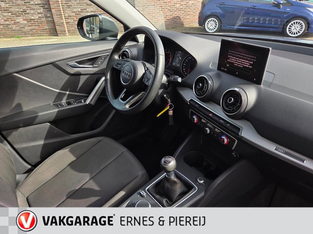 Audi Q2 1.0 TFSI S-Line *Garantie mogelijk tot 14-08-2028, Auto's, Voorwielaandrijving, Stof, Gebruikt, 116 pk