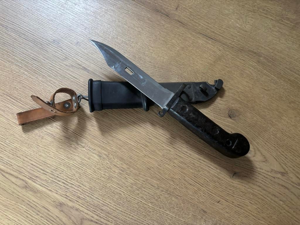 AKM Bayonet Type II 6X4, Verzamelen, Ophalen of Verzenden, Landmacht, Overige gebieden, Mes of Dolk