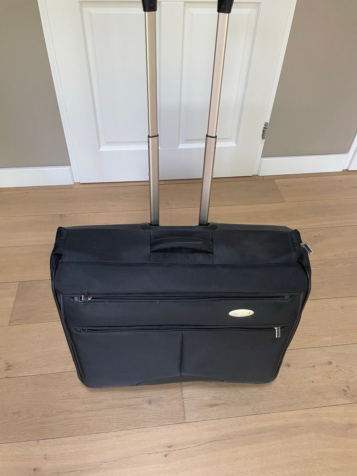 Samsonite Kledingtas/Reistas met Wieltjes - Zwart, Ophalen, 30 cm of meer, Zwart, Zo goed als nieuw