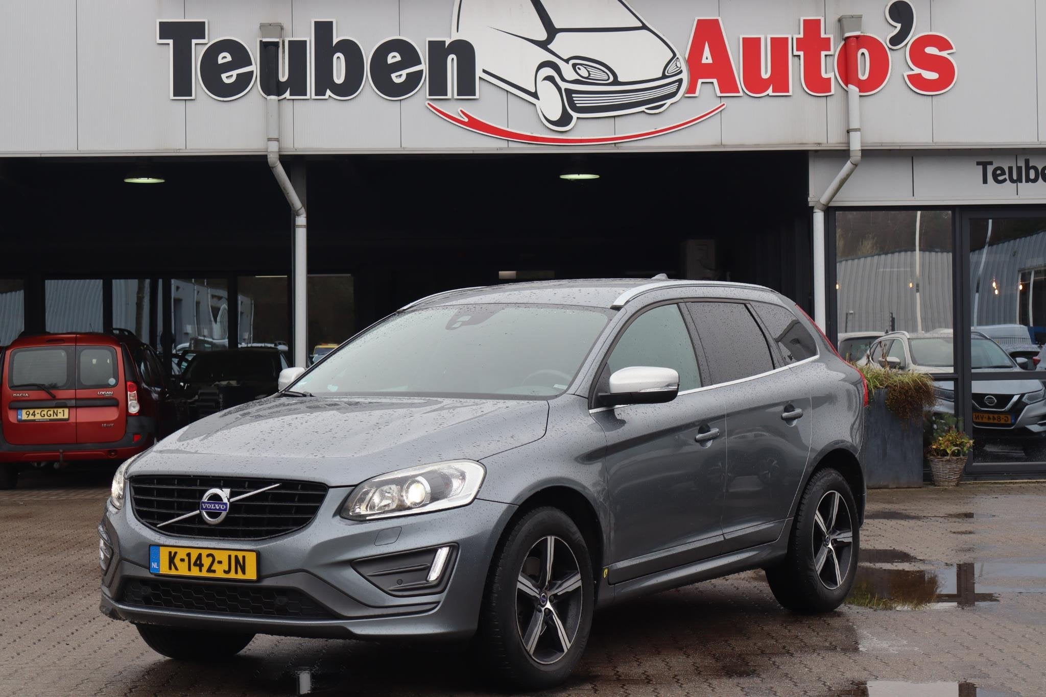 Volvo XC60 2.0 D3 FWD R-Design Navigatie, Cruise control, St, Auto's, Euro 6, 4 cilinders, 750 kg, Kunstmatig leder