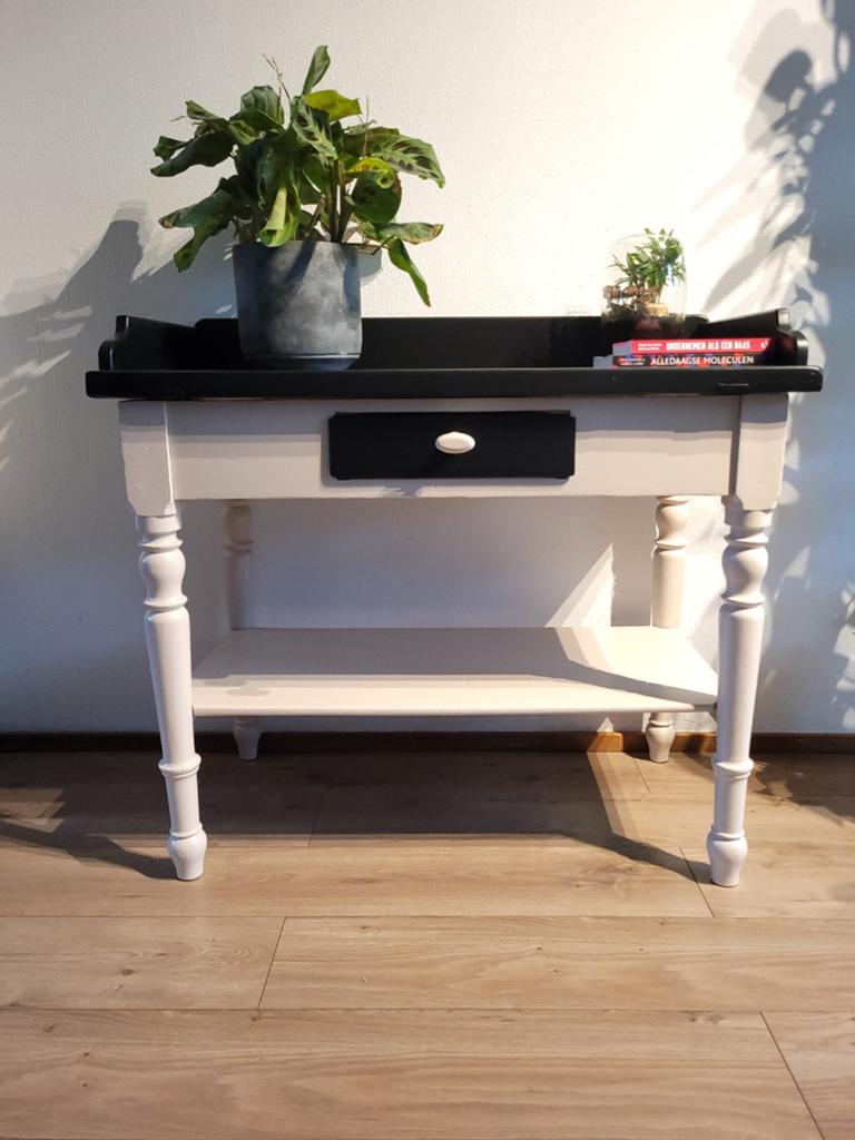 Sidetable / Commode met lade en plank, Ophalen, Gebruikt, 50 tot 100 cm, Klassiek, landelijk