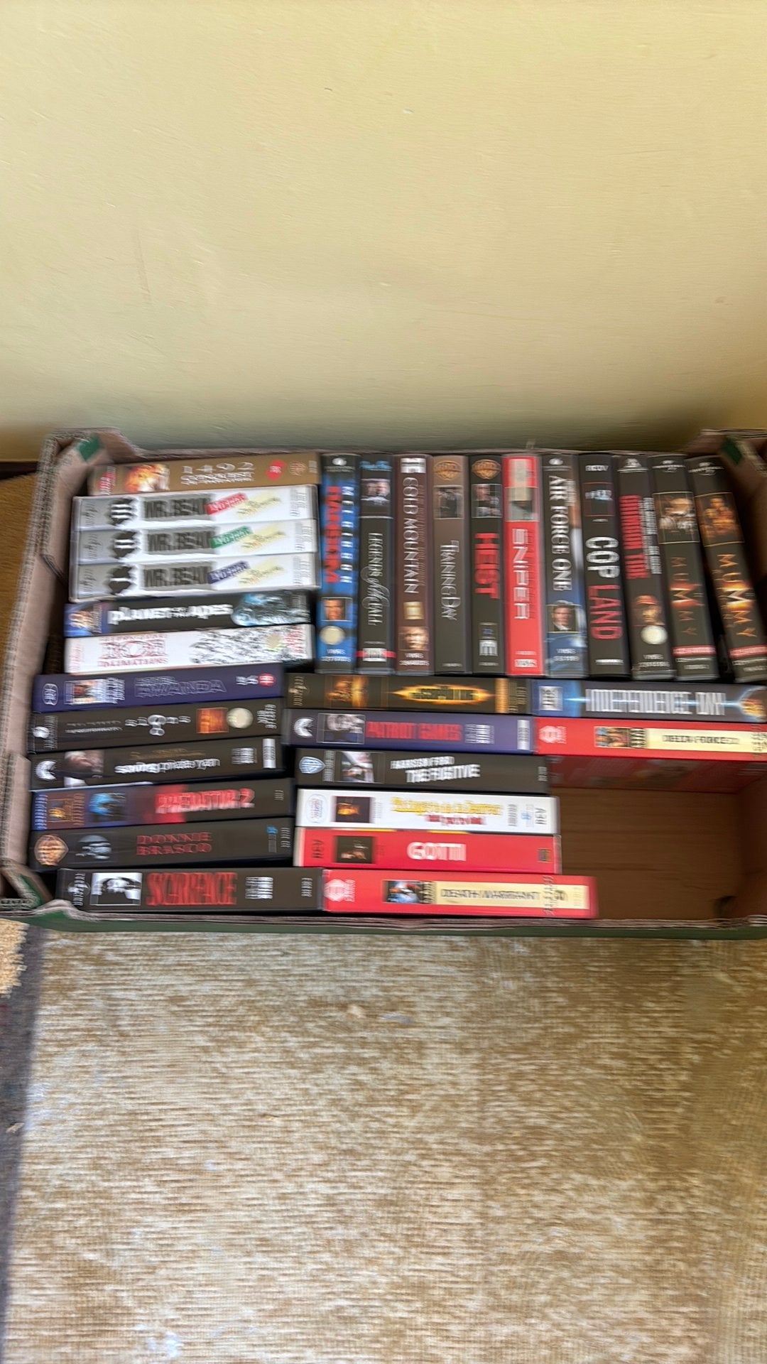 Doos vol Nostalgie: 28 VHS Banden, Alle leeftijden, Ophalen of Verzenden, Zo goed als nieuw