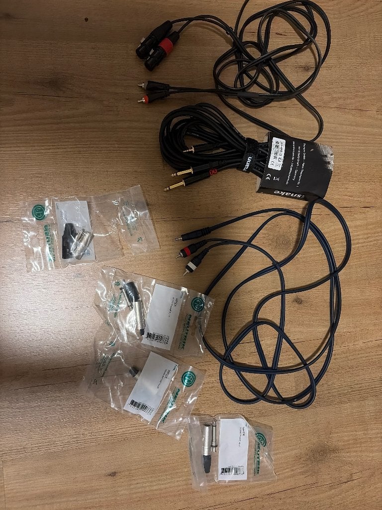 Verschillende Kabels instrument xlr neutrik plugs, Ophalen of Verzenden, Gebruikt, Apparatuur