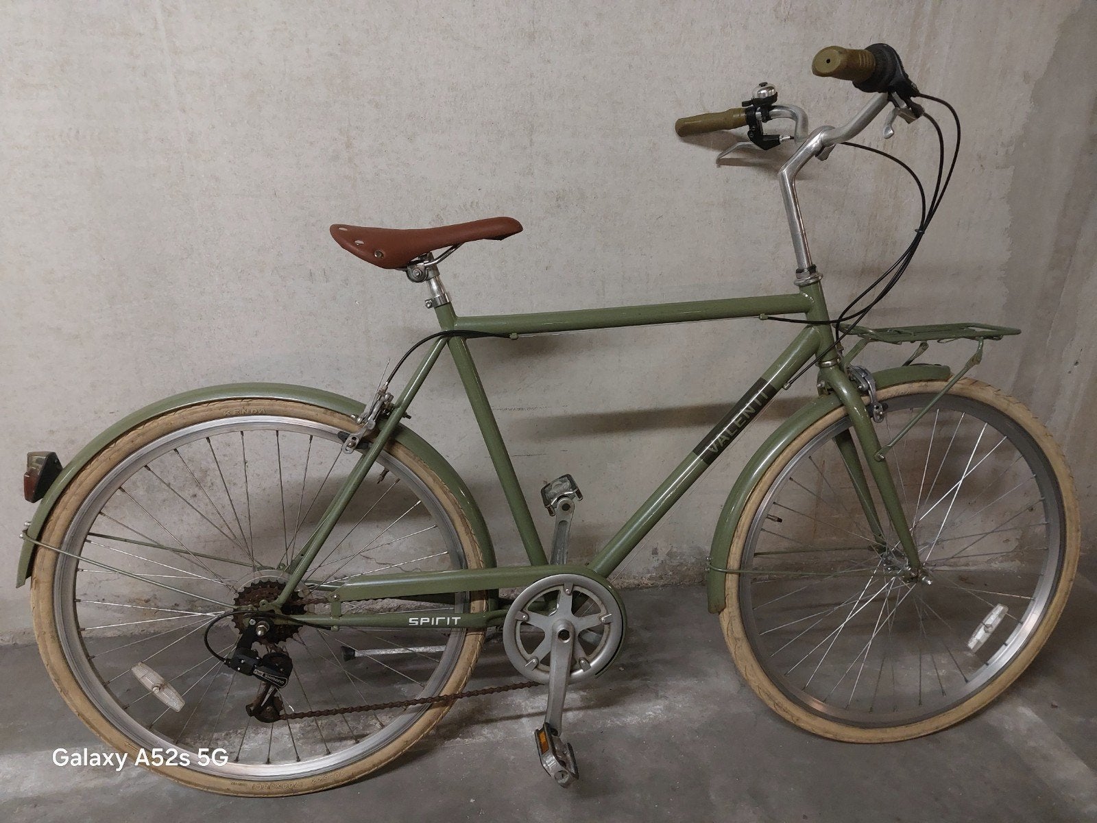 Valenti Spirit Stadsfiets, Velgrem, Versnellingen, Zo goed als nieuw, 57 tot 61 cm