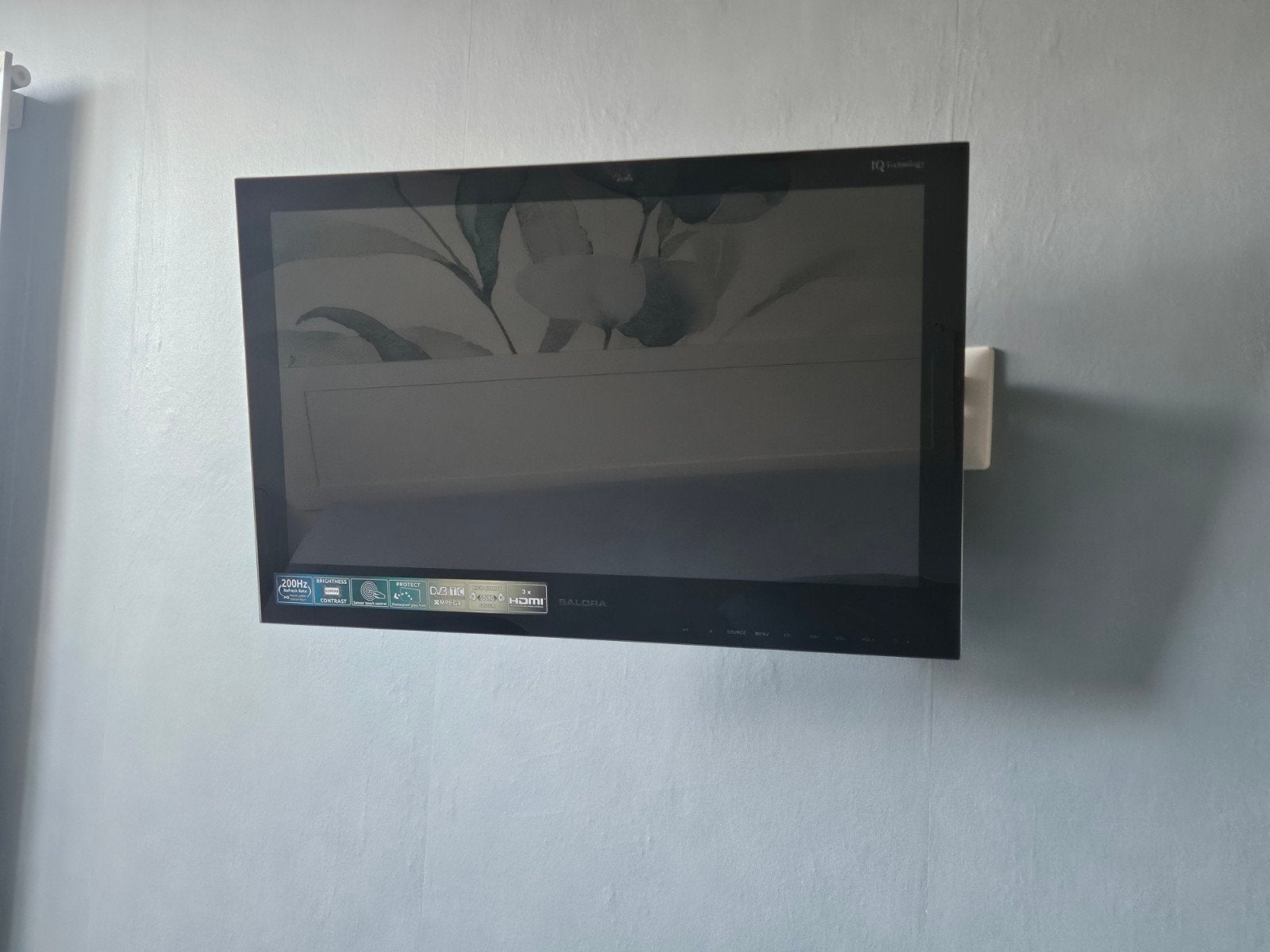 Salora 24LED5205CD TV met DVD/CD speler, Ophalen, Zo goed als nieuw