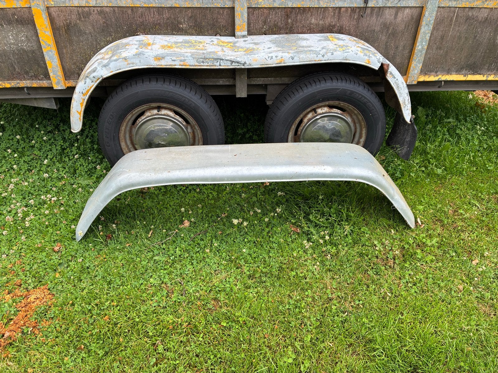 Gebruikte aanhangwagen, Ophalen, Gebruikt