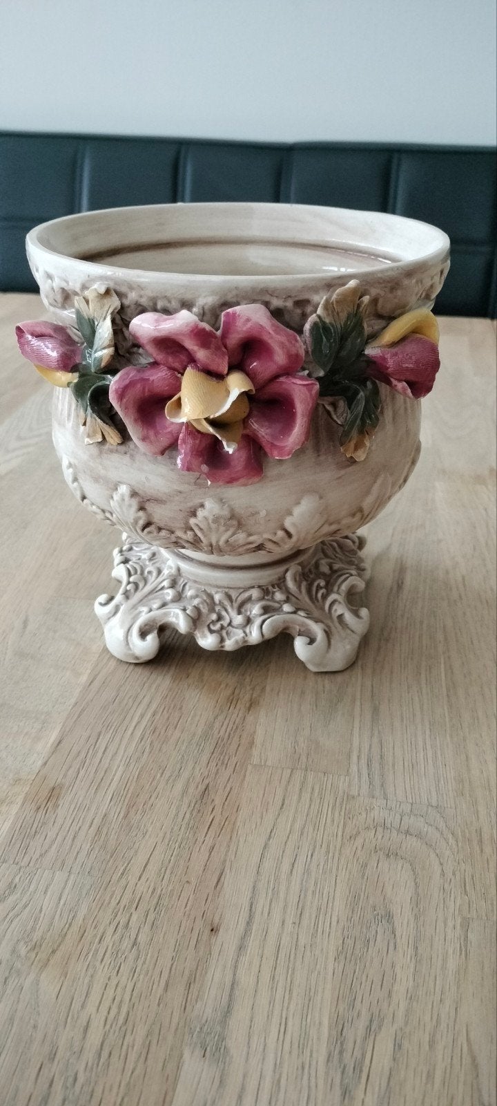 Curiosa bloempot met bloemdecoratie, Ophalen of Verzenden