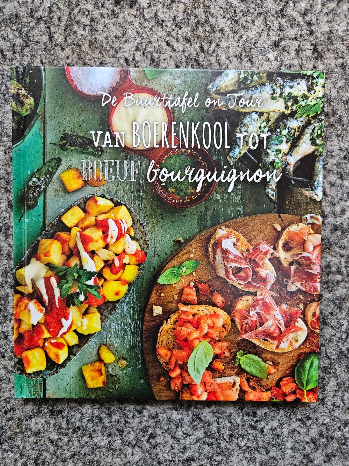 Kookboek: Van Boerenkool tot Boeuf Bourguignon, Hoofdgerechten, Nieuw, Ophalen of Verzenden, Aviko
