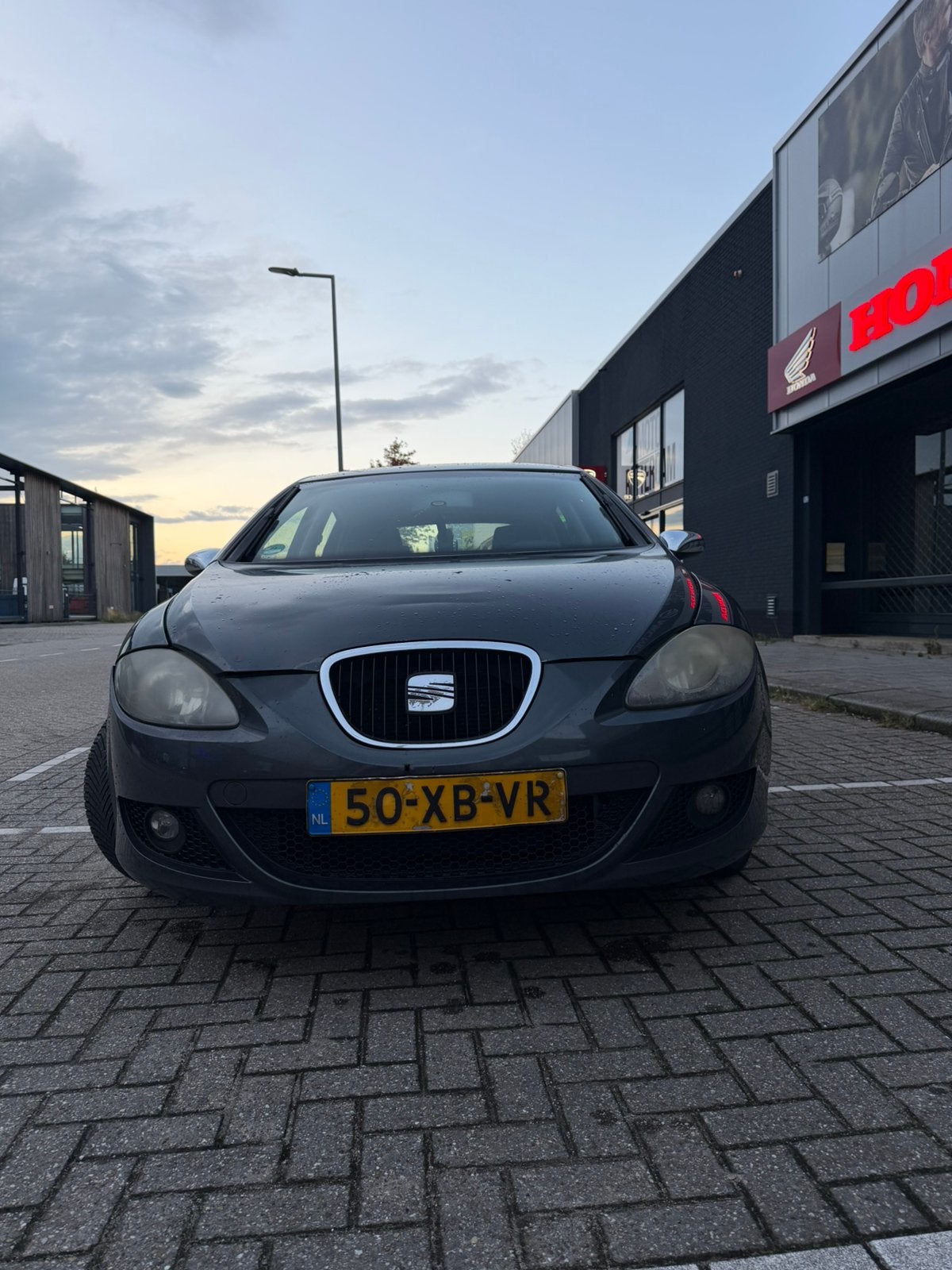 Seat Leon 1.6 2007 Grijs/blauw, Auto's, Stof, Overige kleuren, Particulier, 640 kg