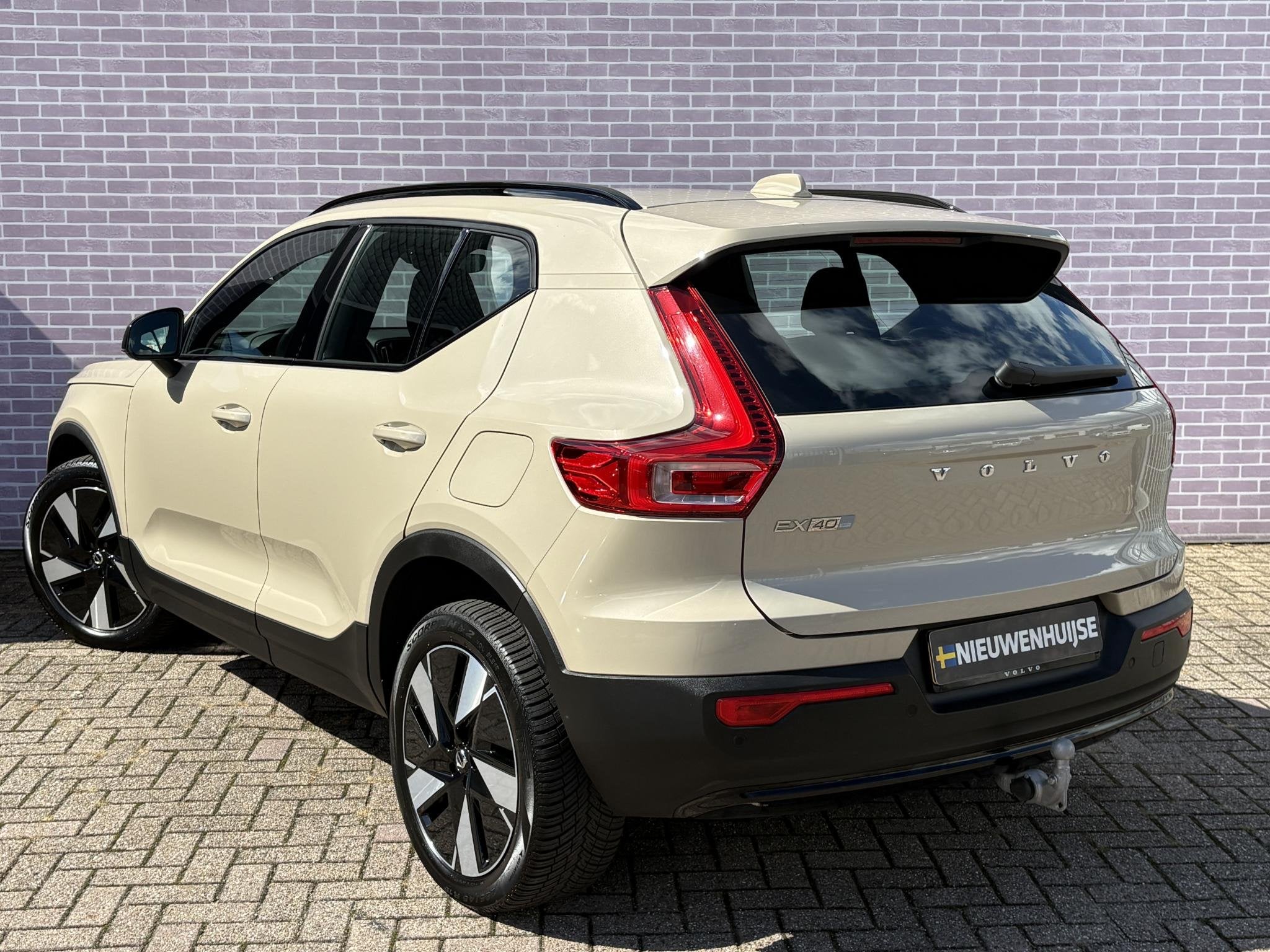 Volvo EX40 Single Motor Extended Range Plus 82 kWh | SOH:100, Auto's, Automaat, Origineel Nederlands, 1975 kg, SUV of Terreinwagen