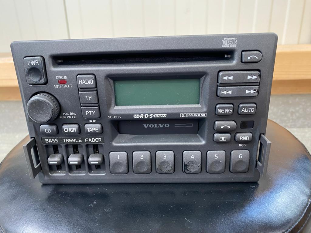 Originele Volvo SC805 radio, cd en cassette speler, Ophalen, Gebruikt