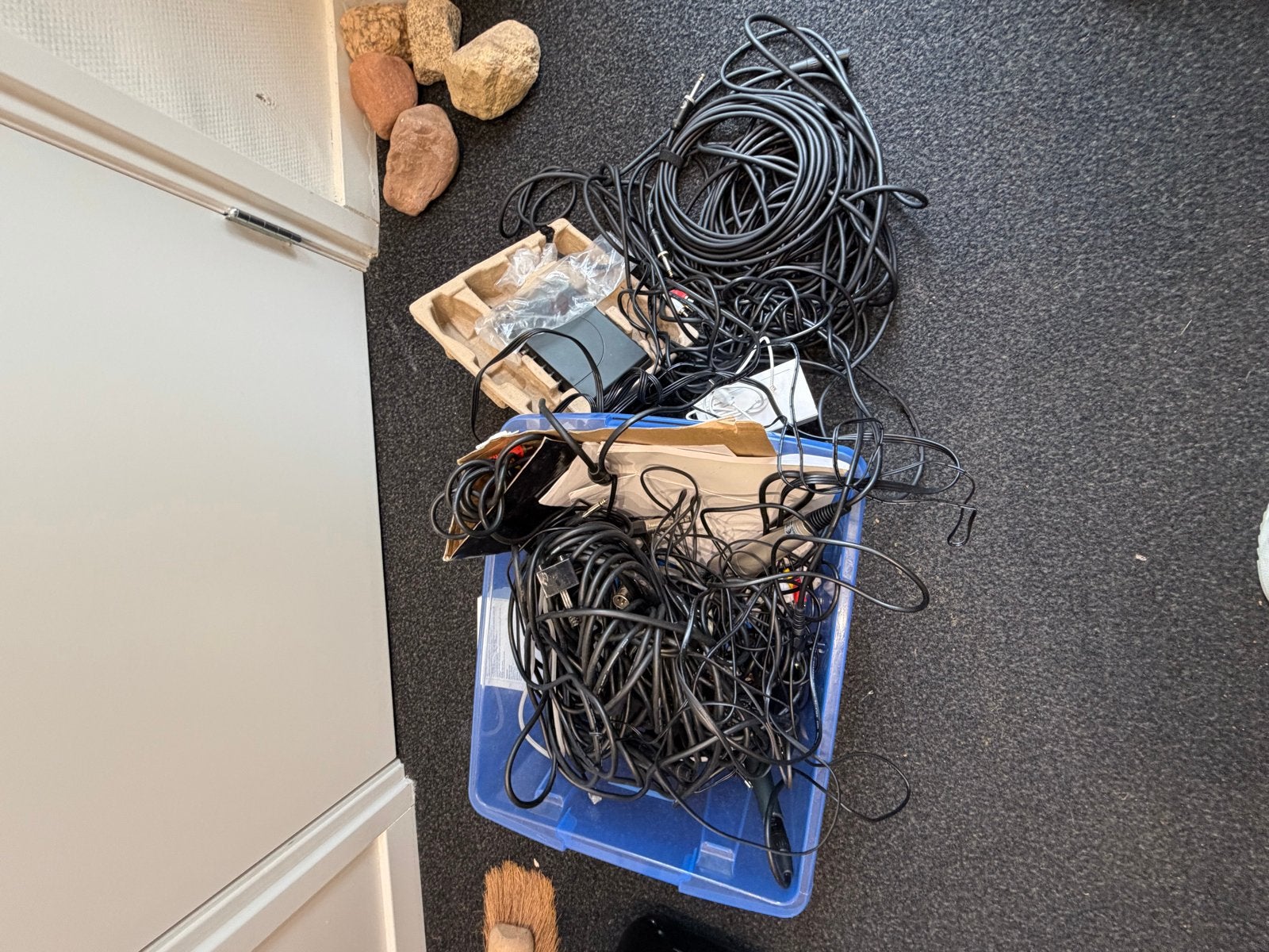 Geluidsinstallatie met mixer, speakers en kabels, Ophalen, Gebruikt, 10 tot 20 kanalen, Microfooningang