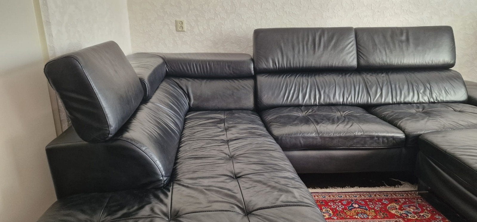 Lederen hoek/slaapbank met poef - Rolf Benz design, Ophalen, Gebruikt, 100 tot 125 cm, Hoekbank