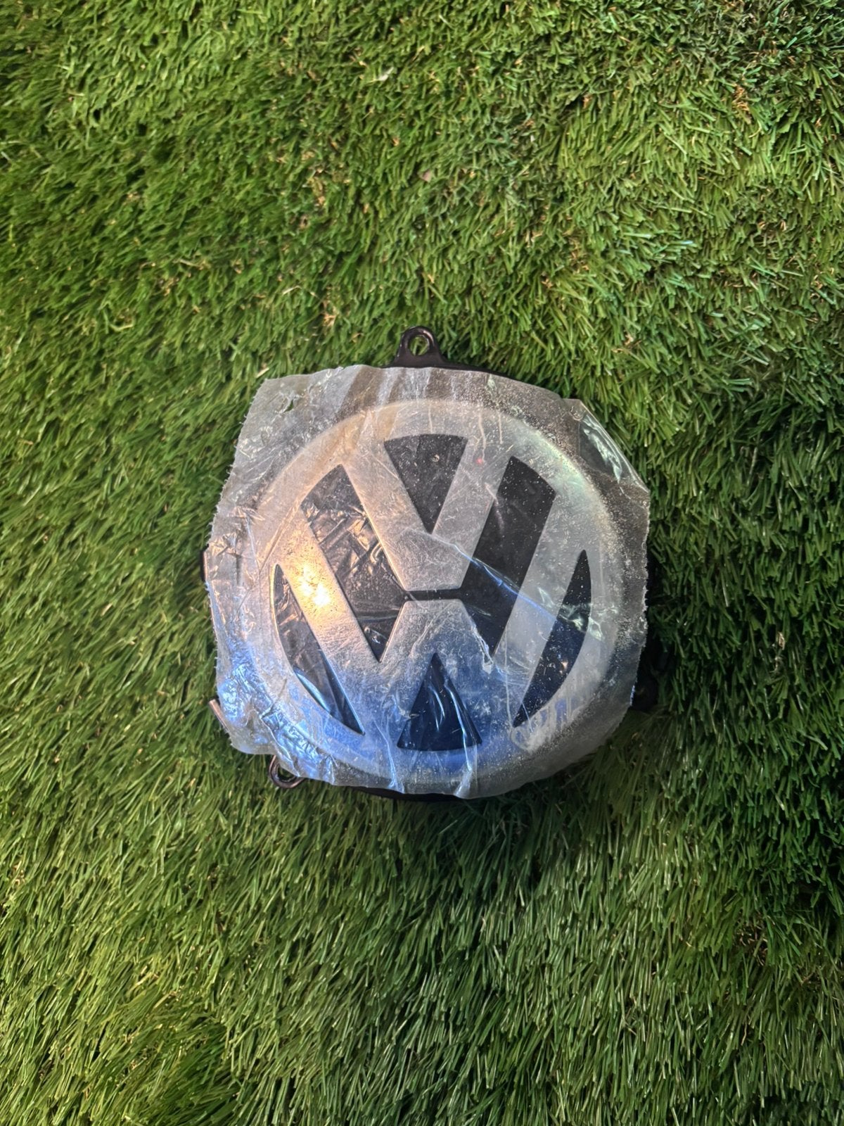 Volkswagen Kofferbak Embleem Achterklep Logo 1K0827469D, Ophalen of Verzenden, Gebruikt, Volkswagen