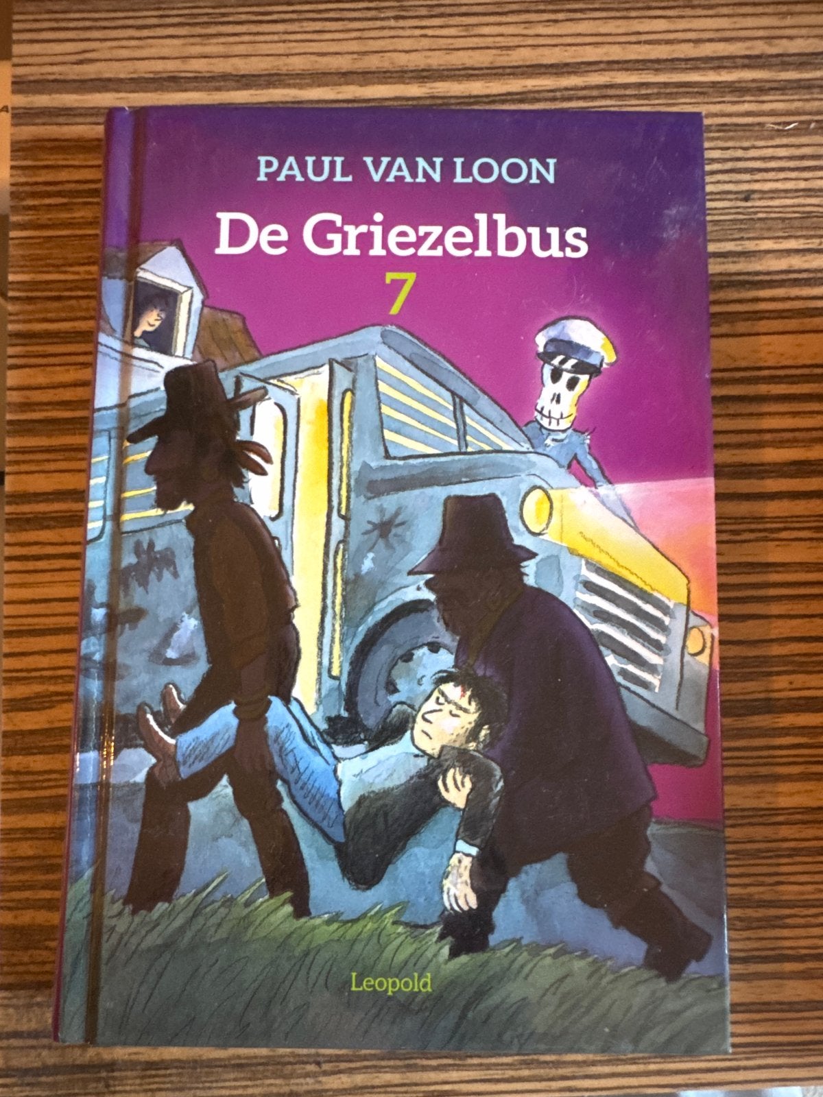 Paul van Loon - De Griezelbus 7, Boeken, Ophalen of Verzenden, Gelezen, Sprookjes