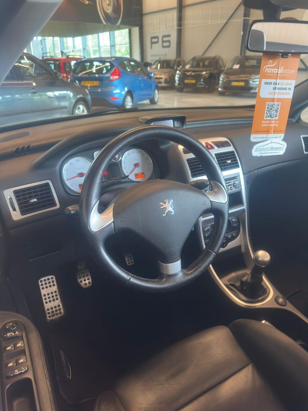 Peugeot 307 CC 1.6-16v/CLIMA AIRCO/LM-VELGEN/LEDEREN BEKLEDI, Auto's, Peugeot, 730 kg, Gebruikt, Zwart, 4 cilinders
