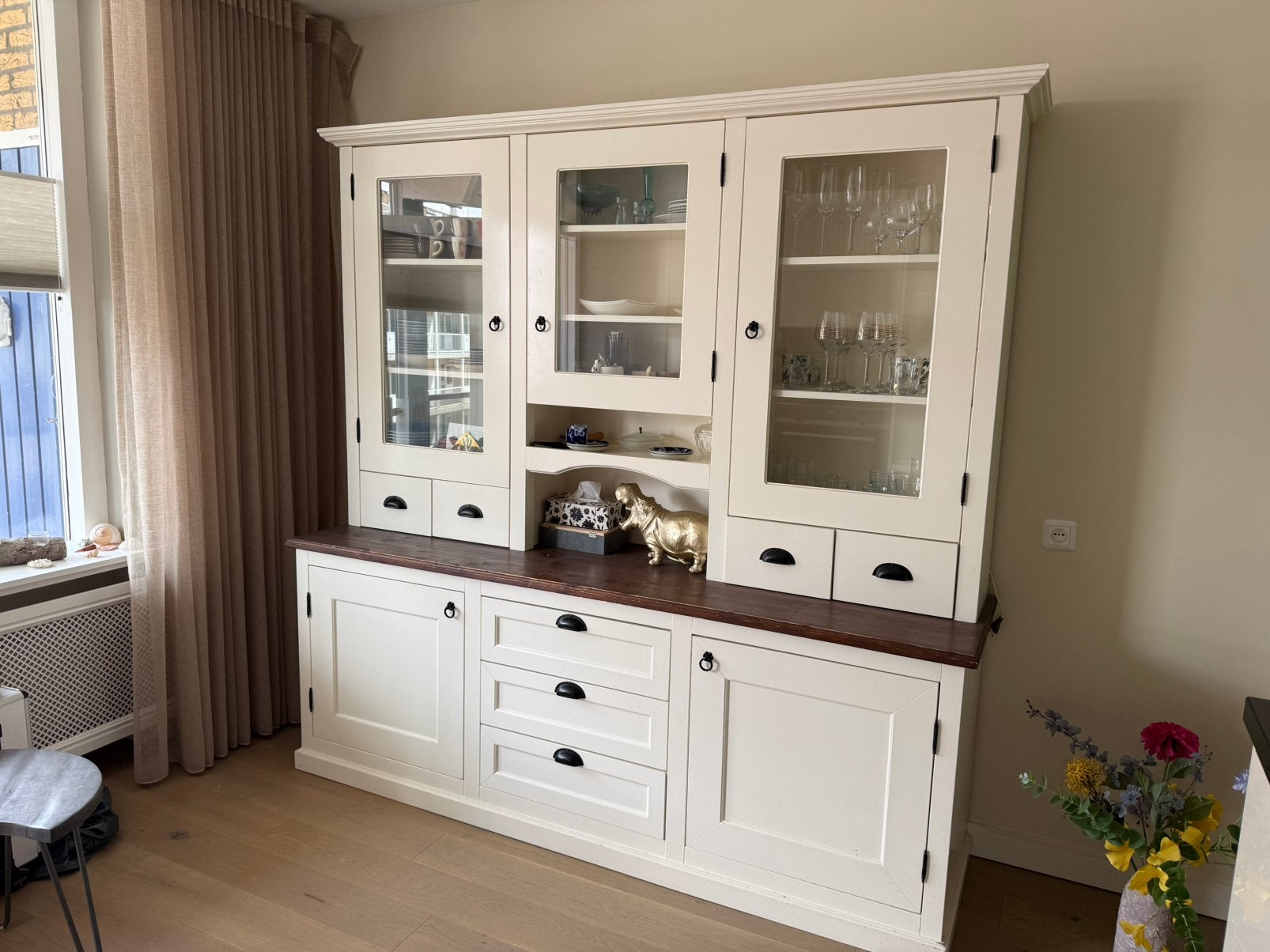 Mooie en stevige buffetkast, Huis en Inrichting, Kasten | Buffetkasten, Ophalen, Gebruikt, 200 cm of meer, Landelijk