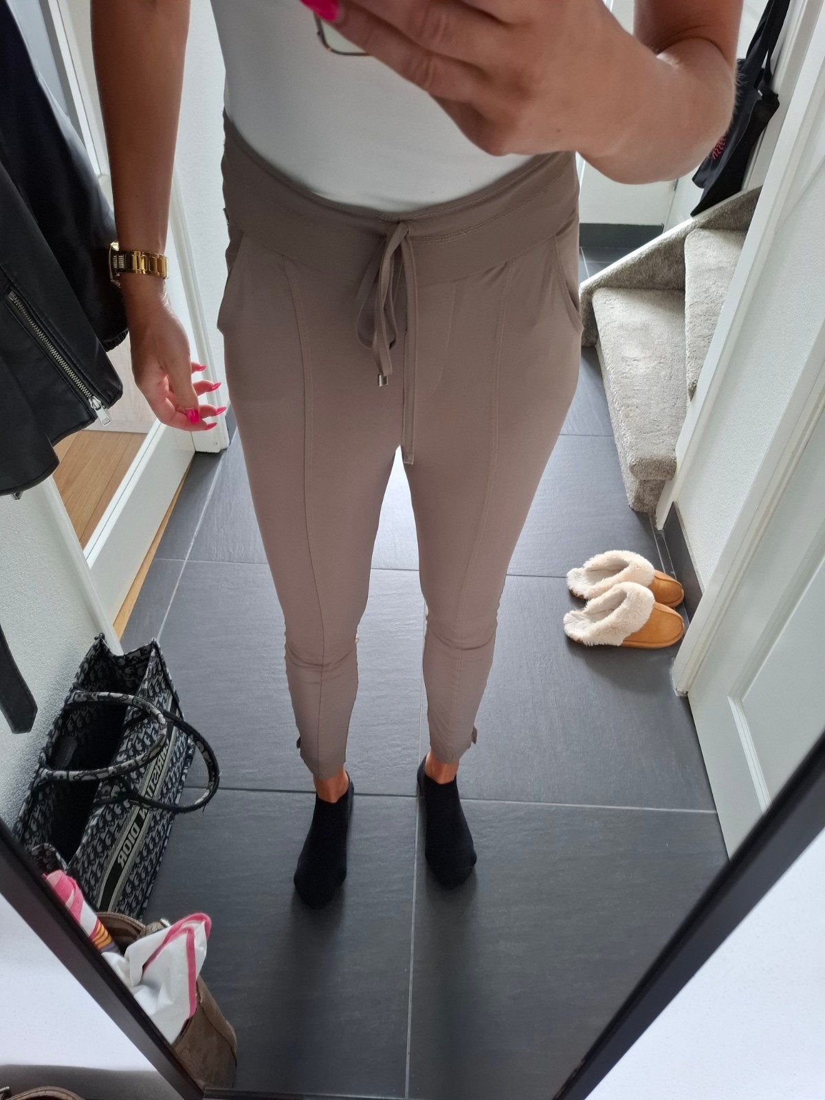 Ambika travelstof broek khaki, Nieuw, Ophalen of Verzenden, Lang, Groen