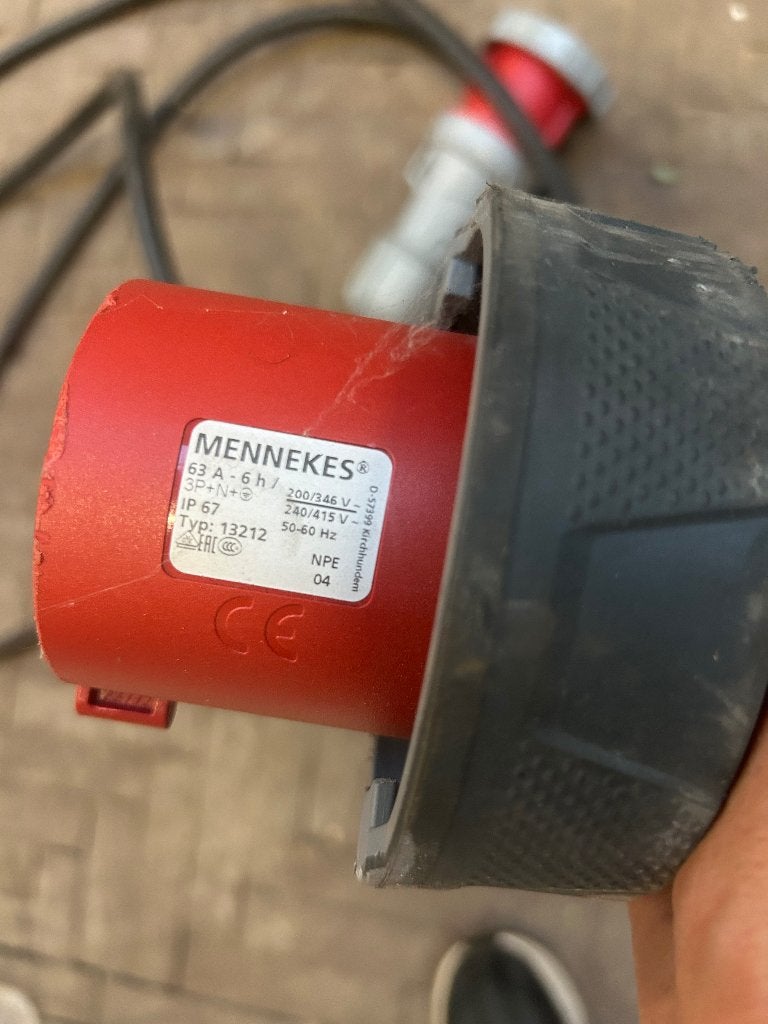 63A CEE verlengkabel 25 meter, Ophalen of Verzenden, Zo goed als nieuw, Kabel of Snoer