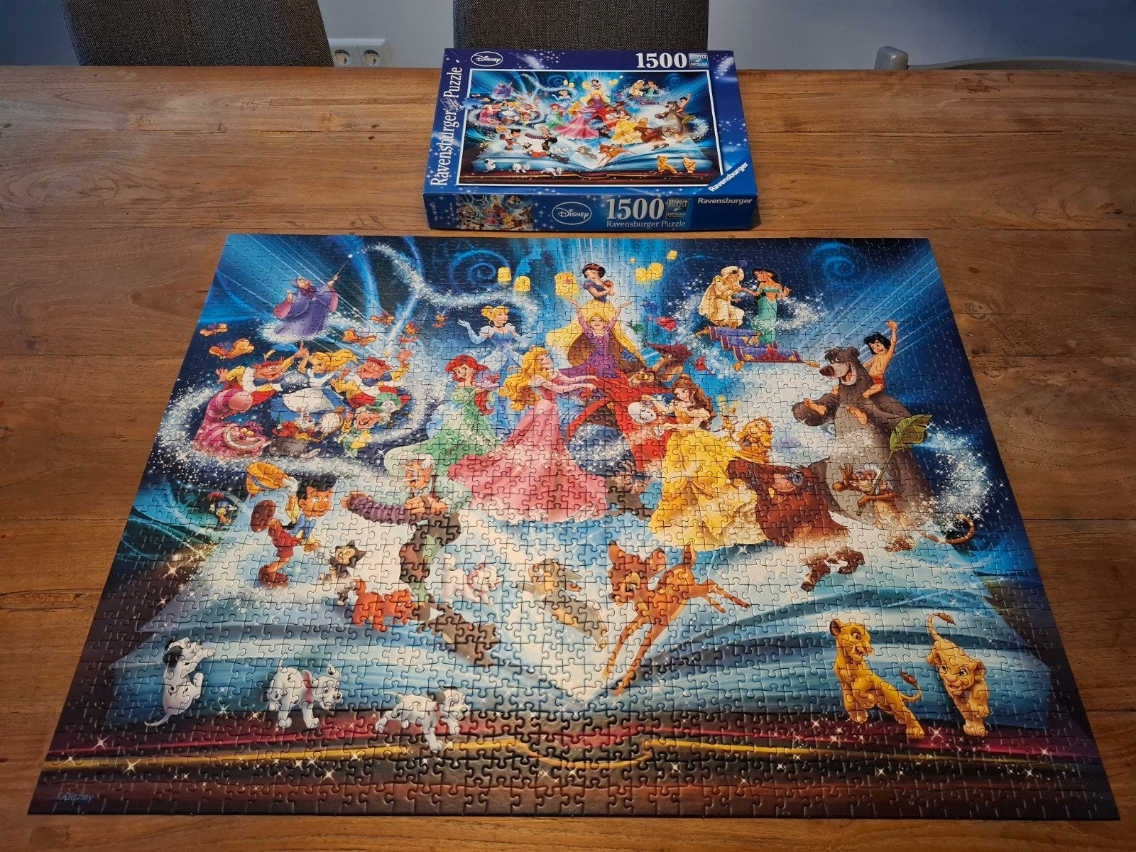 Ravensburger Disney Magical Storybook Legpuzzel 1500 stukjes, Ophalen of Verzenden, 500 t/m 1500 stukjes, Zo goed als nieuw, Legpuzzel