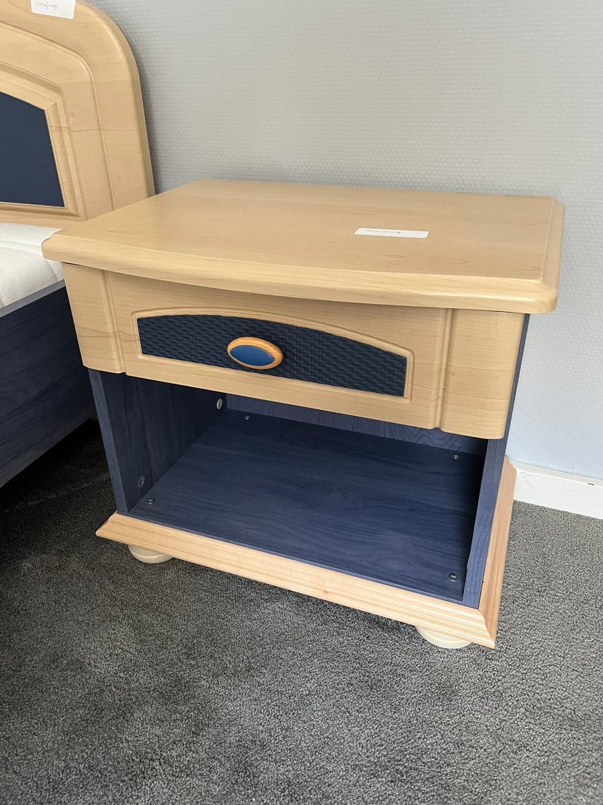 Nachtkastje, Ophalen, Minder dan 45 cm