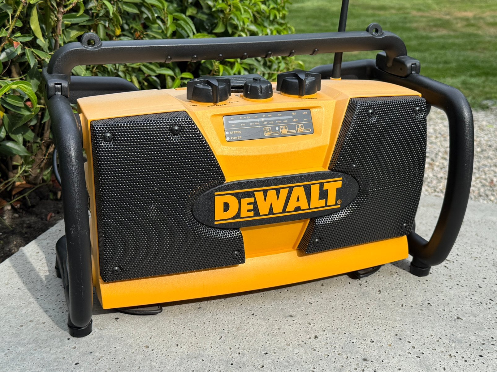 DeWalt bouwradio DW911 in goede staat, Ophalen, Bouwradio