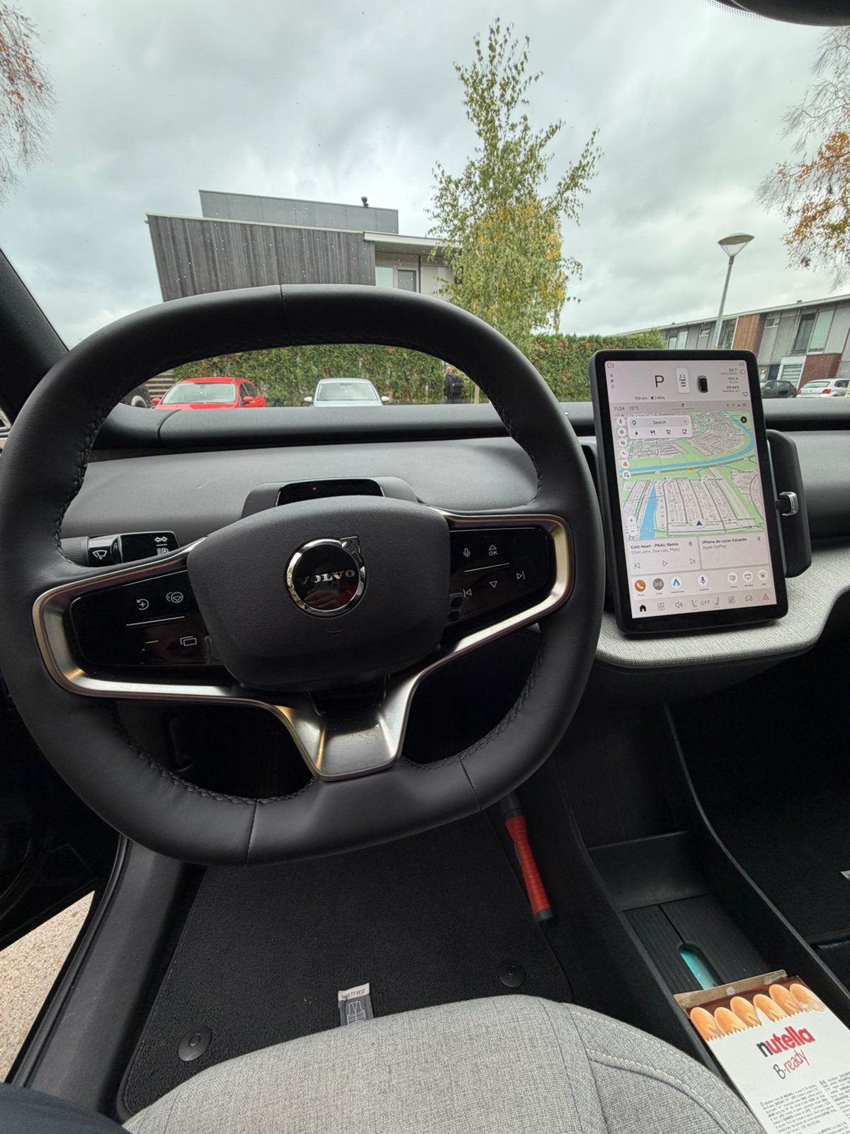 Volvo EX30 Ultra- Long Range Electric 2024 Zwart, Automaat, Achterwielaandrijving, EX30, Leder en Stof