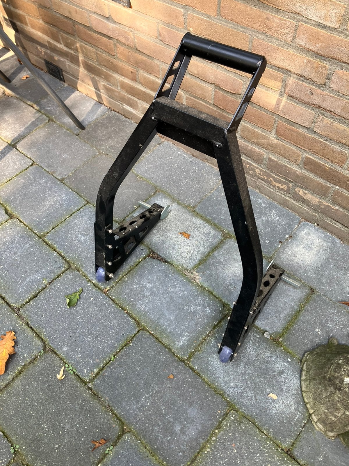 Paddock stand, Ophalen, Zo goed als nieuw