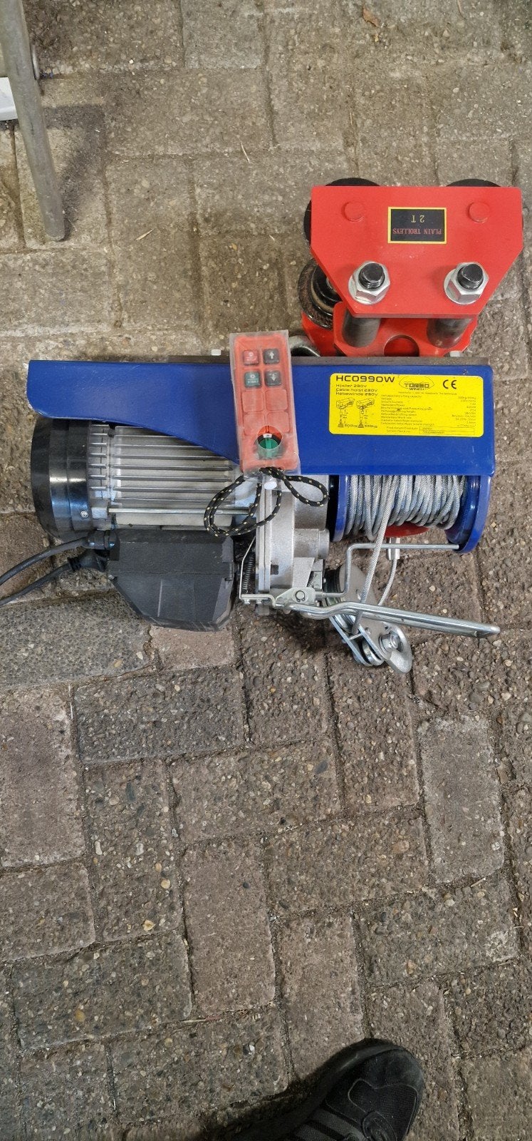 Elektrische takel 500 / 990kg 230V, Ophalen, Nieuw, Elektrisch