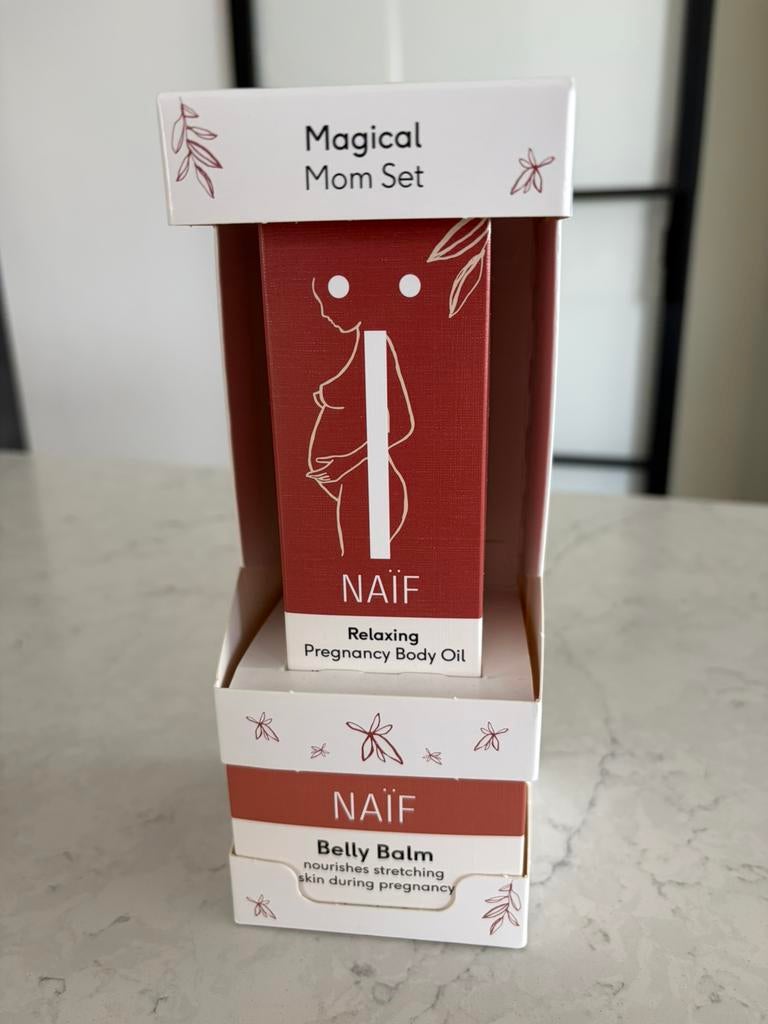 NAIF Mom Set (NIEUW), Ophalen of Verzenden, Nieuw, Bodylotion, Crème of Olie