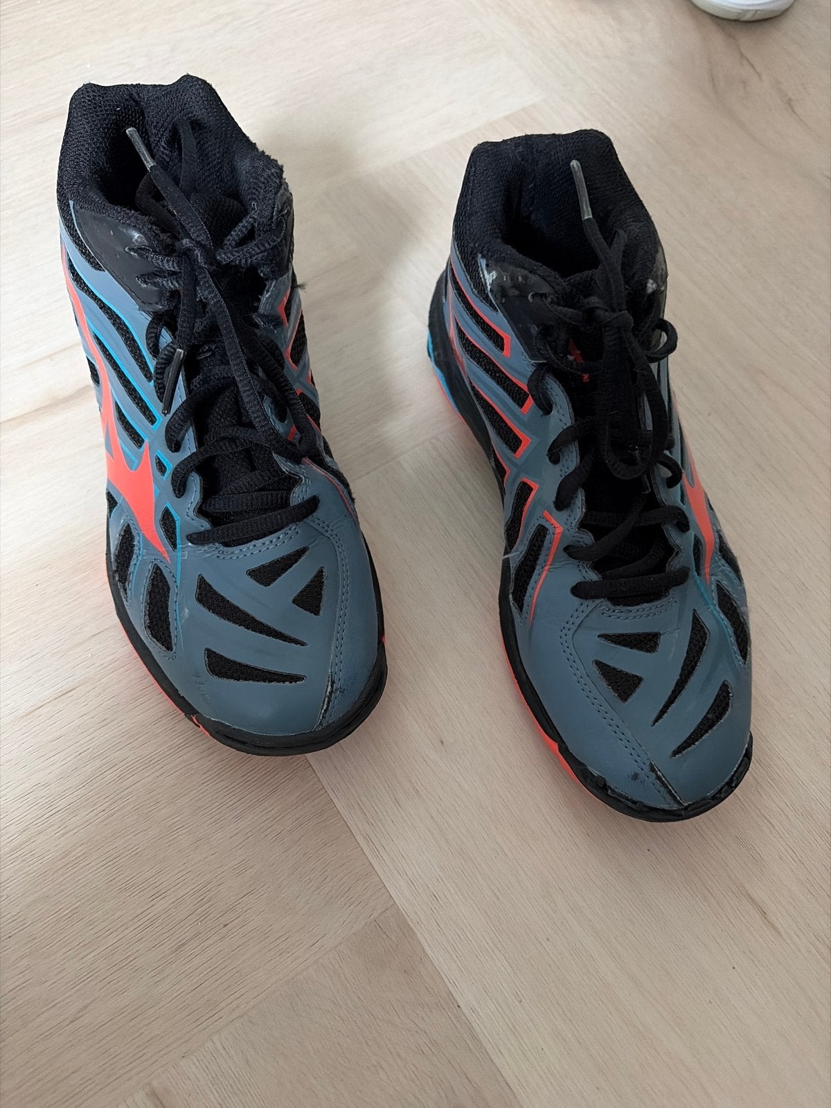 Mizuno zaalSportschoenen - Grijs/Oranje/Blauw maat 37, Sport en Fitness, Ophalen of Verzenden, Zo goed als nieuw, Schoenen