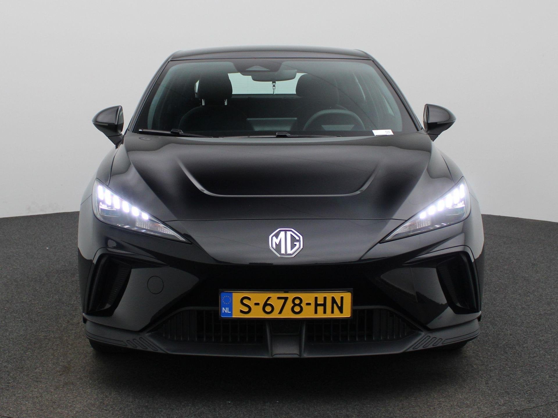 MG 4 Standard 51 kWh | Apple Carplay/Android Auto | Led Kopl, Auto's, Automaat, 12 maanden, Achterwielaandrijving, Gebruikt