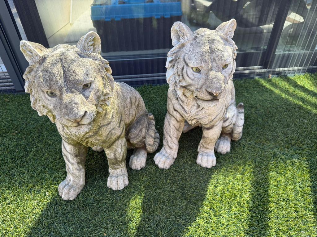 Tijger beelden, Tuin en Terras, Ophalen, Zo goed als nieuw, Kunststof