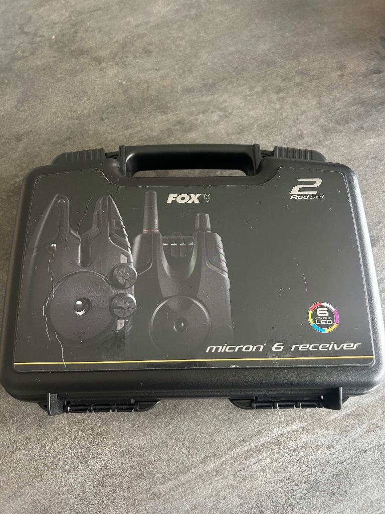 Fox mx beetmelders 2+1 ( Nieuwstraat ), Watersport en Boten, Hengelsport | Karpervissen, Ophalen of Verzenden, Zo goed als nieuw