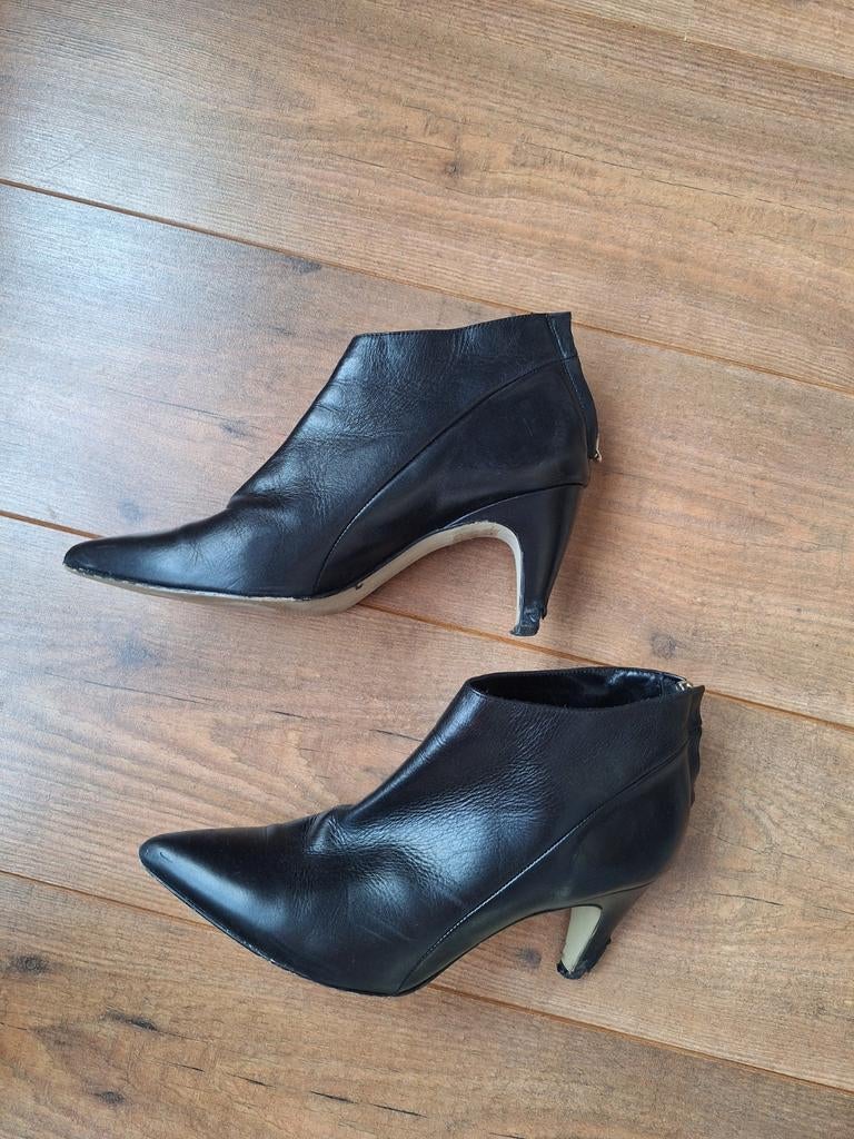 Elegante zwarte noë naaldhakken - Maat 39,5, Zwart, Noë, Ophalen of Verzenden, Schoenen met hoge hakken