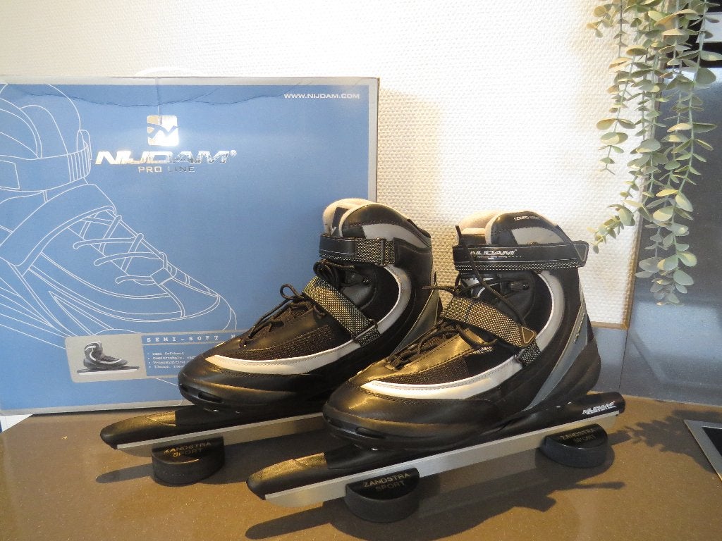 NIEUW Nijdam Proline noren schaatsen maat 44, Sport en Fitness, Ophalen, Combinoren, Nieuw, Nijdam