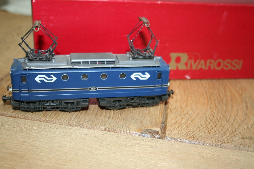 rivarossi 1675  Elok  1100, Hobby en Vrije tijd, Modeltreinen | H0, Overige merken, Ophalen of Verzenden, Zo goed als nieuw, Analoog