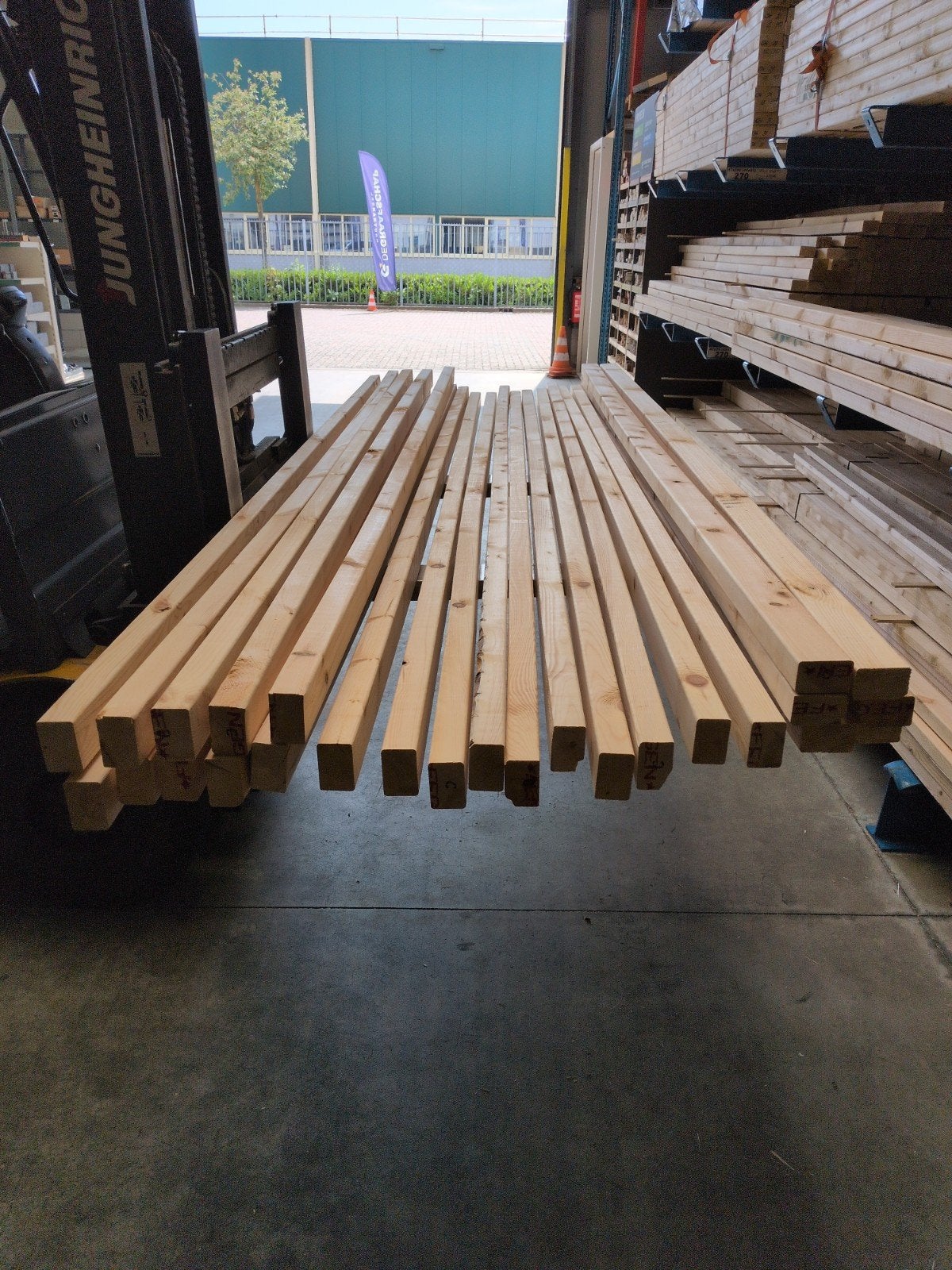 Vuren 47x75 (45x70) 300cm, Ophalen, Balk, Vuren, 50 mm of meer