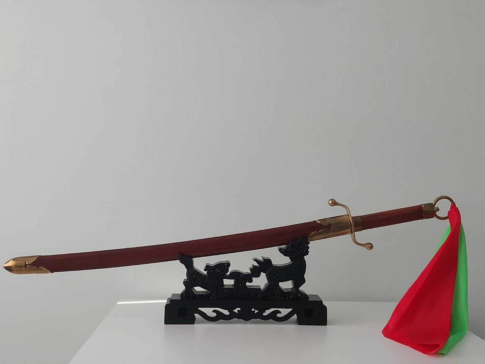 Chinese Tai Chi Dao Zwaard 100 cm met Houten Standaard, Ophalen