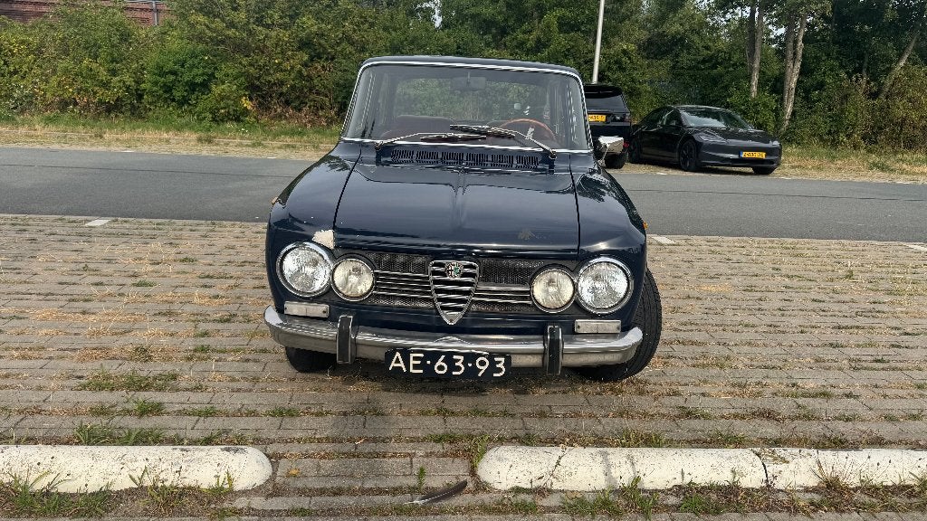 Alfa Romeo Giulia 1.6 Super 1972 Blauw, Auto's, Alfa Romeo, Particulier, Giulia, Benzine, Sedan, Handgeschakeld, Geïmporteerd